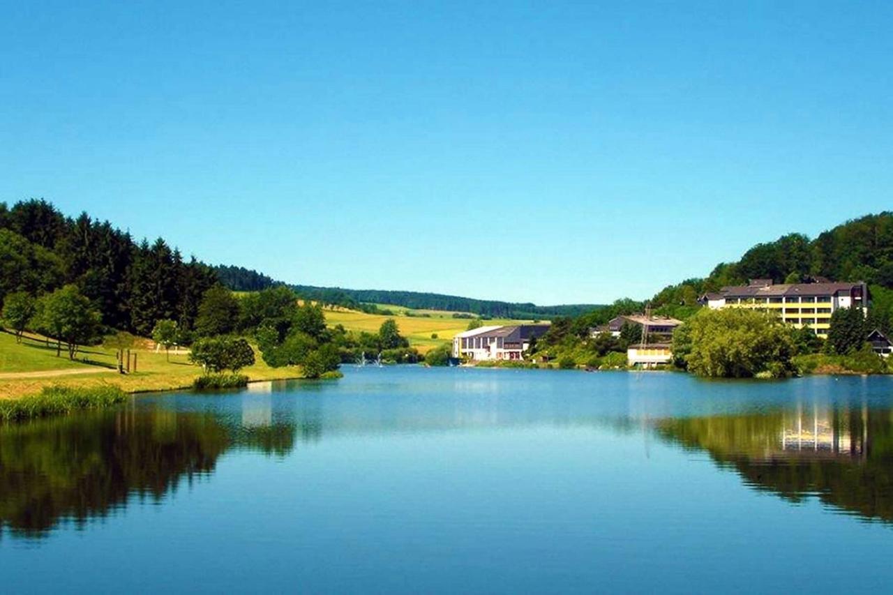 Seepark Kirchheim Ferienhaus Bei Anne Mit Sauna Buitenkant foto